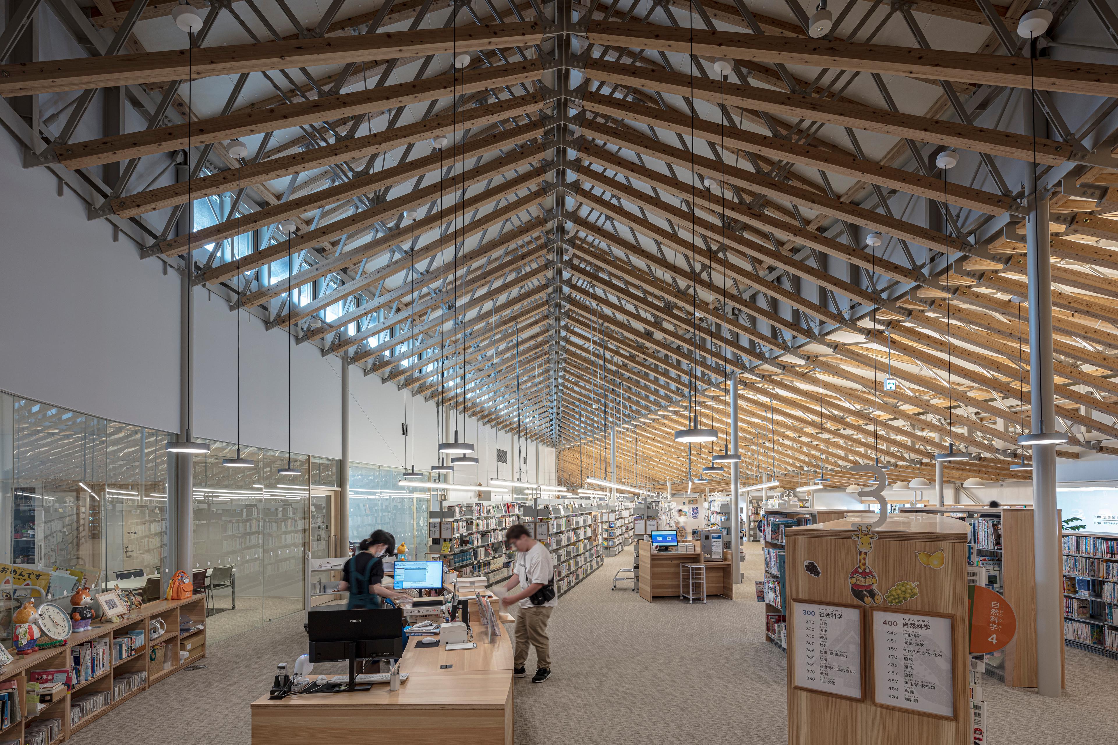 庄内町立図書館